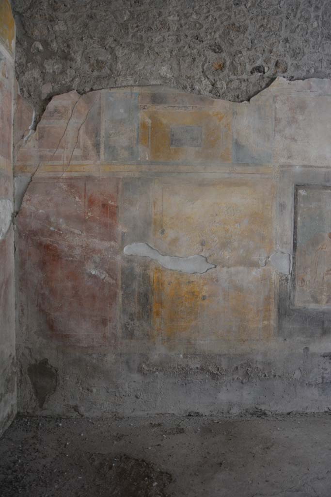 I.8.17 Pompeii. March 2019. Room 9, east end of south wall of tablinum.
Foto Annette Haug, ERC Grant 681269 DCOR.
