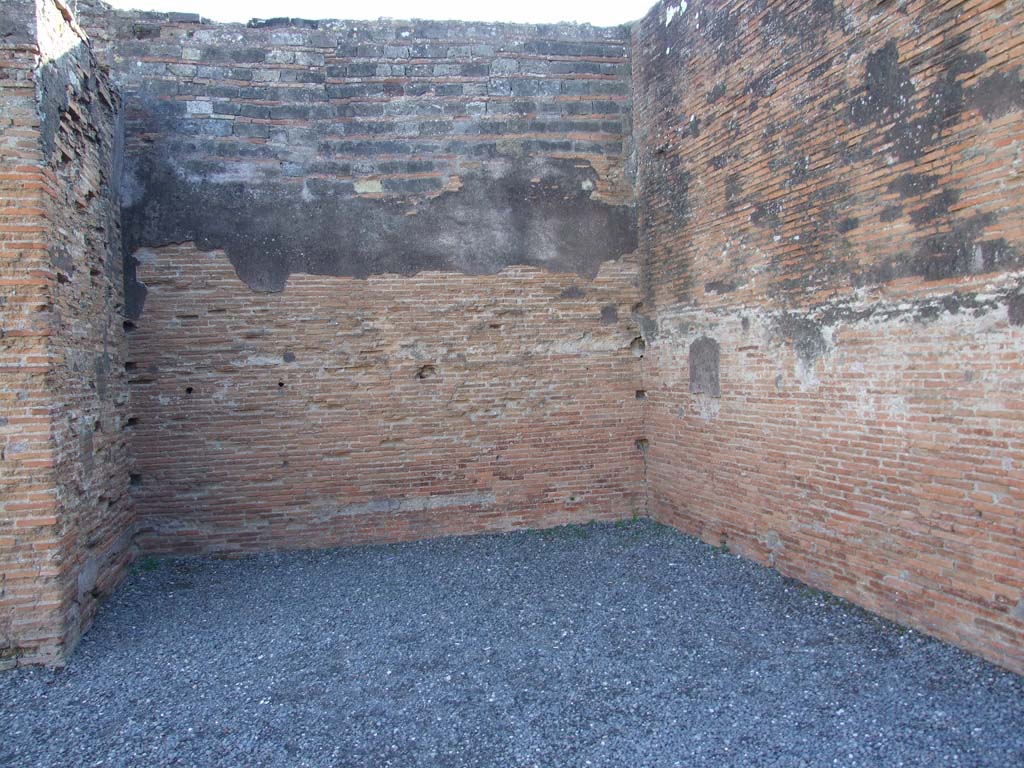 VII.9.2 Pompeii. December 2007. Vestibule. South end.