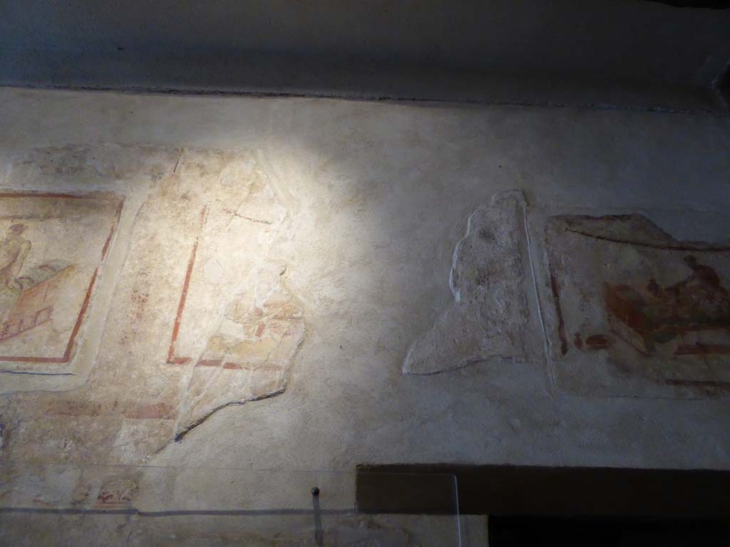 VII.12.18 Pompeii. September 2015. Frieze with remains of an erotic wall painting. 
Foto Annette Haug, ERC Grant 681269 DÉCOR.
