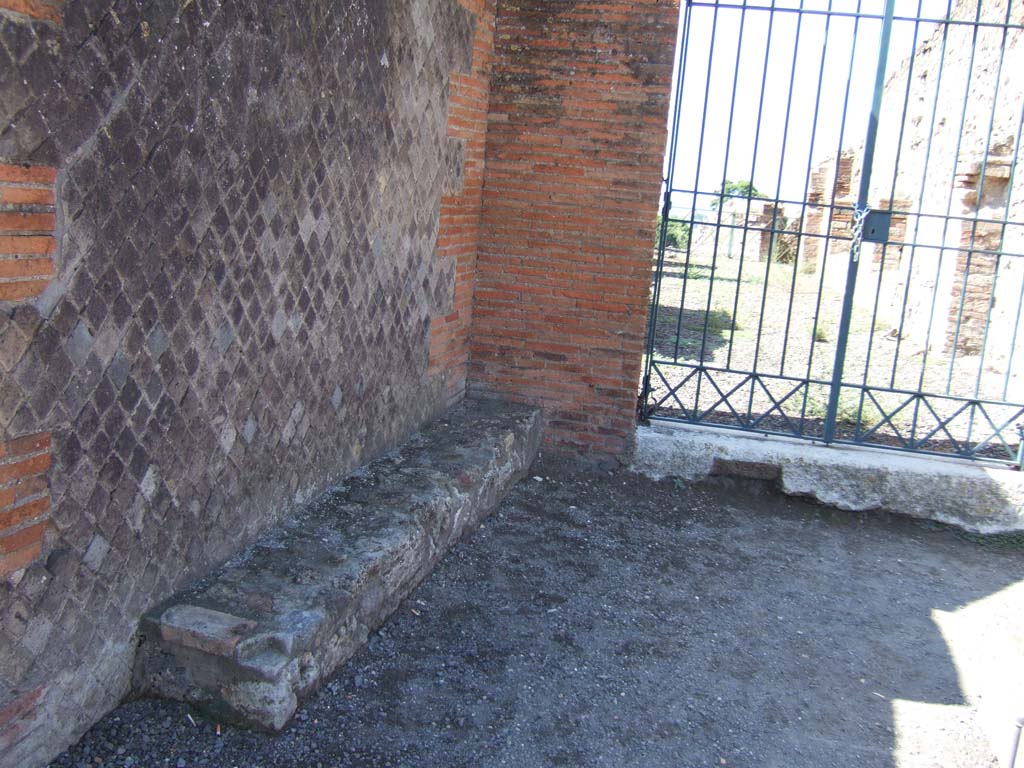 VIII.2.20 Pompeii. September 2005. Bench outside doorway.