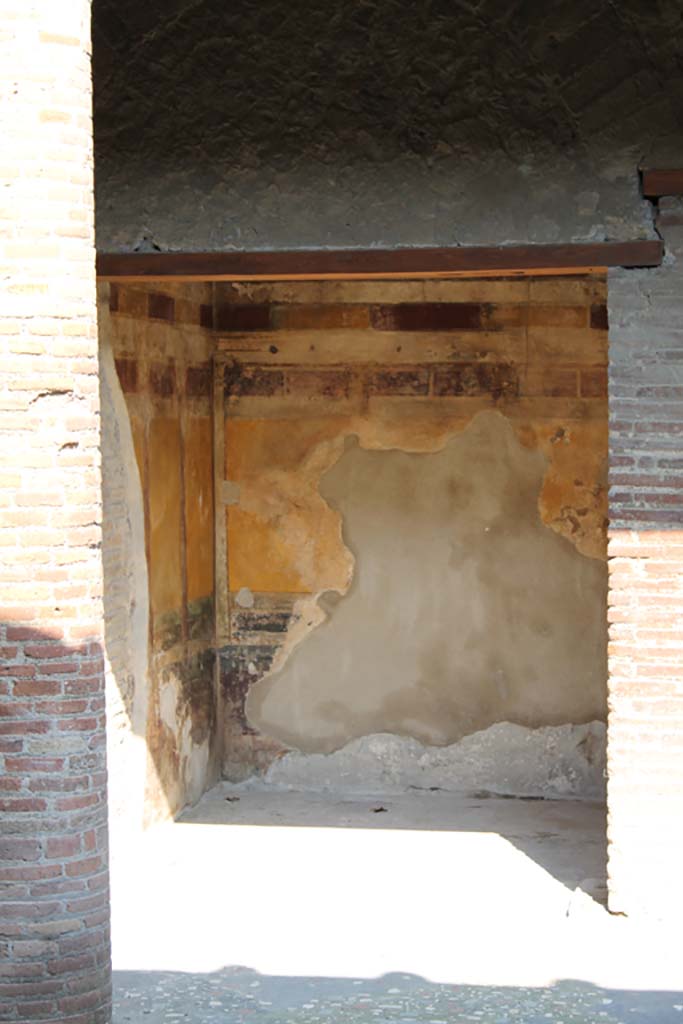 Villa of Mysteries, Pompeii. November 2017. Room 42, apodyterium or changing room.
Foto Annette Haug, ERC Grant 681269 DÉCOR.
