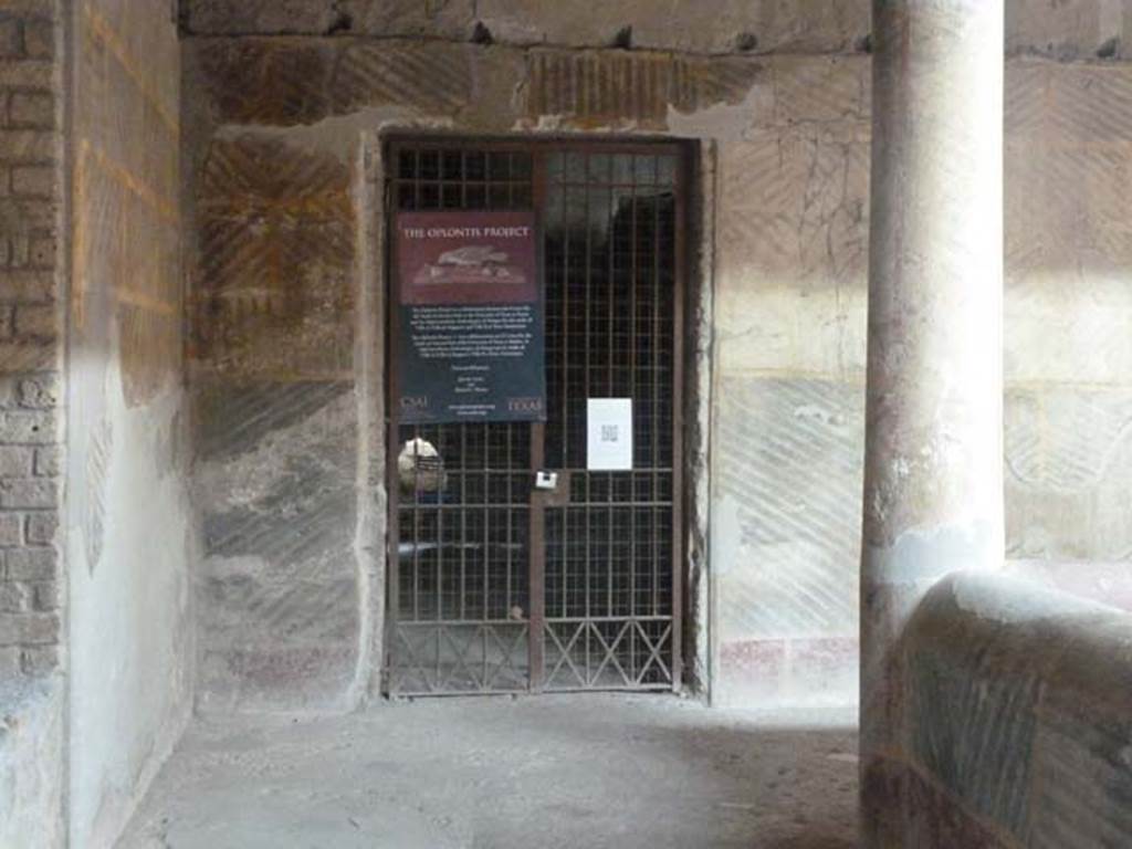 Oplontis, September 2015. Room 32, looking towards north-west corner of peristyle, and doorway to room 35.