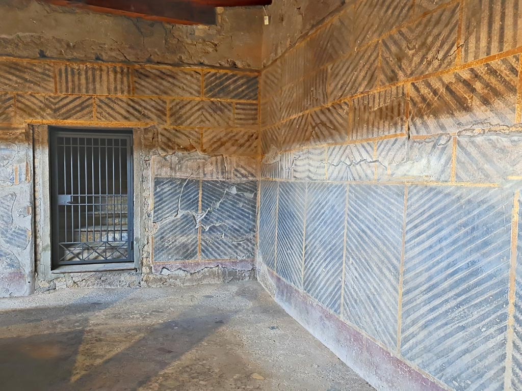 Oplontis Villa of Poppea, October 2023.  
Room 32, doorway to room 42, steps to upper floor, on east side of internal peristyle in south-east corner. 
Photo courtesy of Giuseppe Ciaramella.
