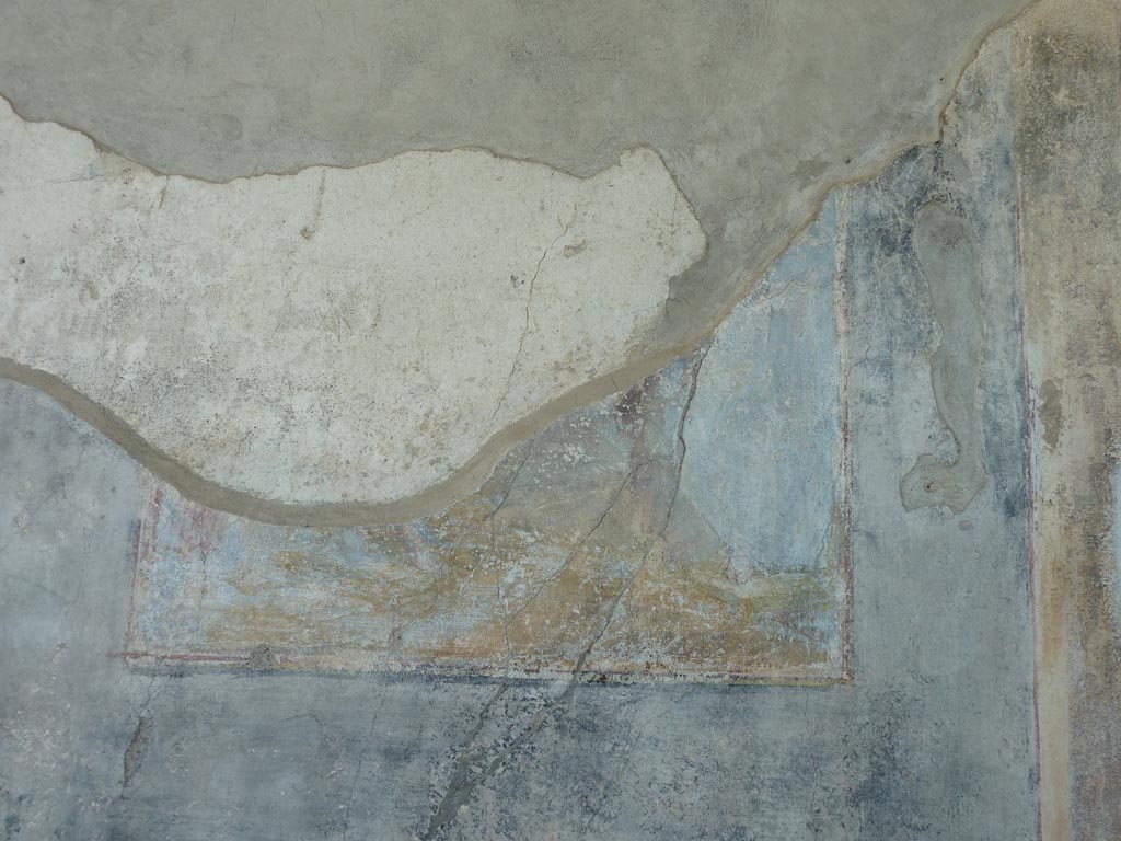 Stabiae, Villa Arianna, September 2015. Room 42, remains of central painting from south wall. 