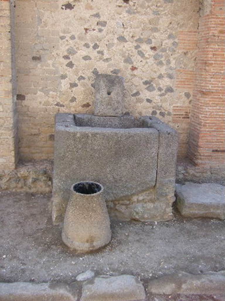 VII.8 Pompeii. September 2005. Fountain outside north wall of Forum.