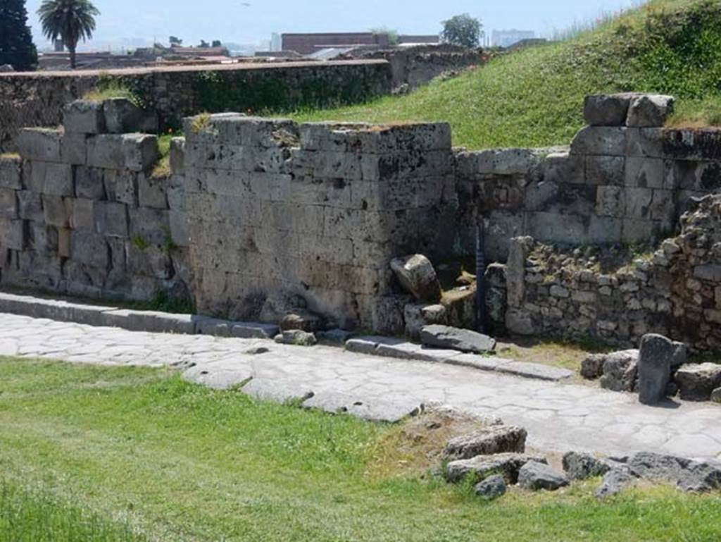 Vesuvian Gate Pompeii. May 2015. Looking south-west. Photo courtesy of Buzz Ferebee.