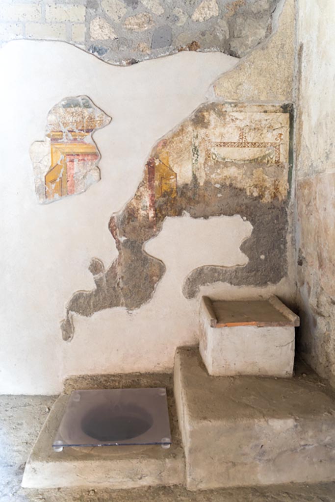 Villa Regina, Boscoreale. October 2021.
Looking north-west across room IX towards altar and painted decoration. 
Photo courtesy of Johannes Eber.
