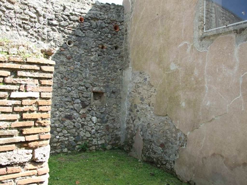 VI.15.6 Pompeii. March 2009.  Room 13.  Kitchen or small courtyard. Looking south east