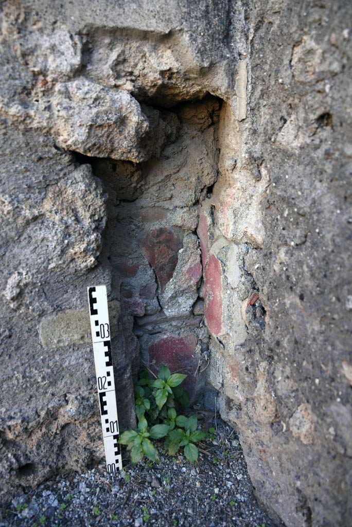 I.4.25/1.4.5 Pompeii. October 2019. South ala 12, south-east corner.
Foto Tobias Busen, ERC Grant 681269 DCOR.
