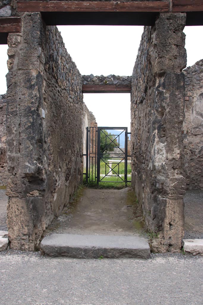I.8.5 Pompeii. May 2024.
Looking south to entrance doorway. Photo courtesy of Klaus Heese.
