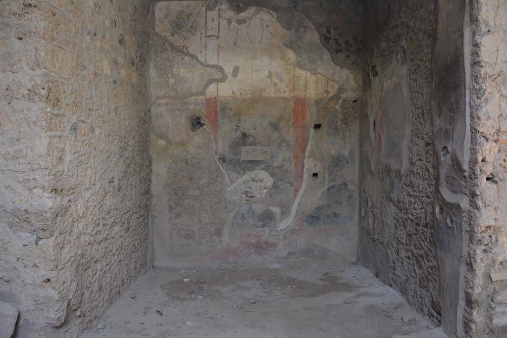 I.8.17 Pompeii. March 2019. Room 7, looking south along east wall, on left, in ala on south side of atrium.
Foto Annette Haug, ERC Grant 681269 DÉCOR.

