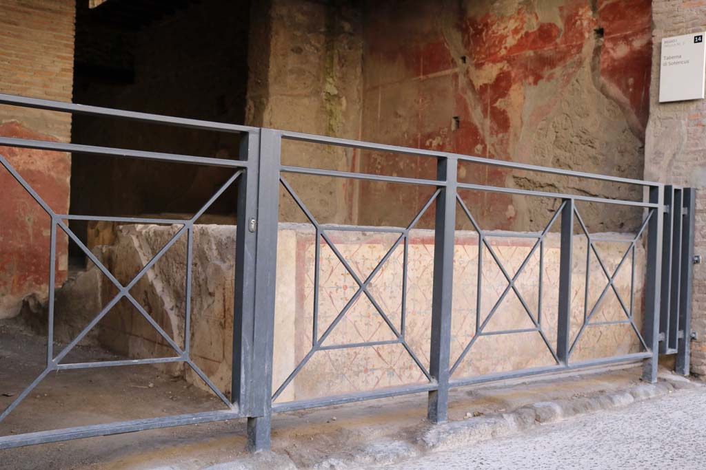 I.12.3 Pompeii. December 2018. Looking towards entrance, counter and west side of bar-room. Photo courtesy of Aude Durand.

