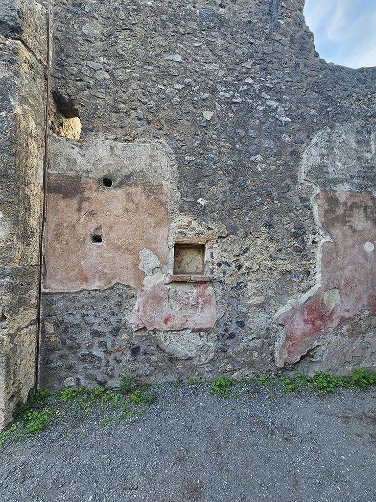 II.2.3 Pompeii. November 2024. 
East wall and north-east corner of bar-room. Photo courtesy of Annette Haug.
