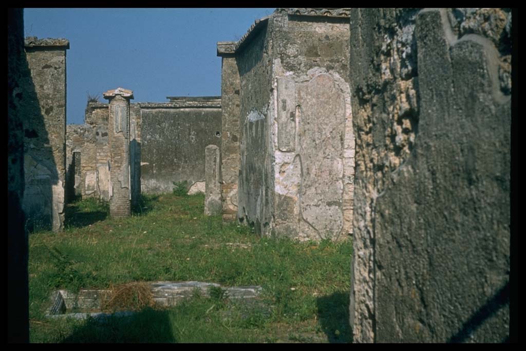 VI.2.16 Pompeii.  Looking east from entrance fauces across atrium and impluvium.  
Photographed 1970-79 by Günther Einhorn, picture courtesy of his son Ralf Einhorn.
