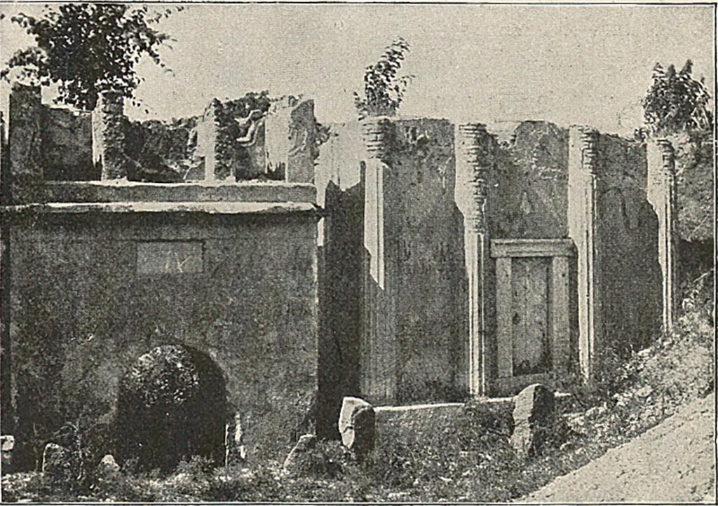 FP6 Pompeii right and FP5 left. Late 19th century photo.
See Mau, A., 1908. Pompeji in Leben und Kunst, Lipsia, 1908, p. 453, fig. 267.

