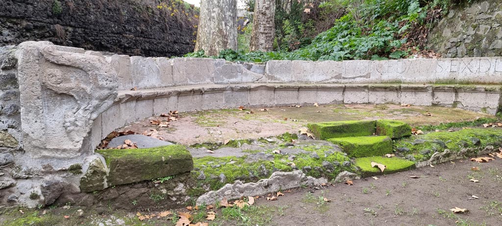 SGF Pompeii. December 2023. Detail of schola tomb with steps built into the front, looking east. Photo courtesy of Miriam Colomer.